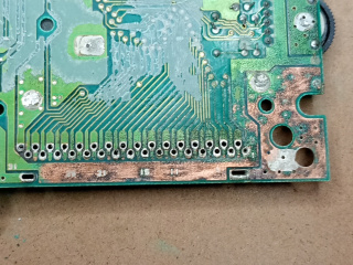 ハンダ面をサビ落とし